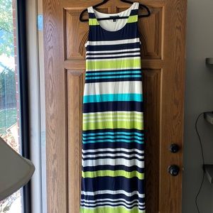 Jessica Howard tank style striped maxi dress size medium